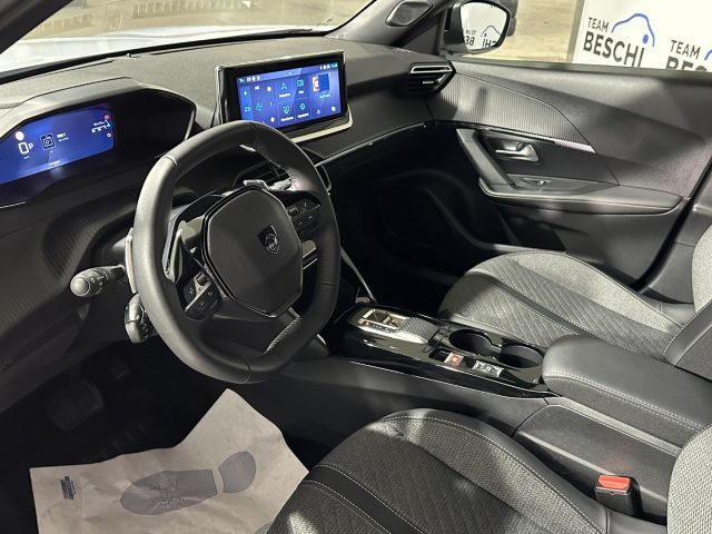 PEUGEOT 2008 usata, con Cerchi in lega