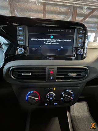 HYUNDAI i10 usata, con Telecamera per parcheggio assistito
