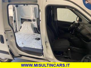 OPEL Combo usata, con Servosterzo