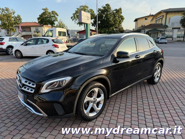 MERCEDES-BENZ GLA 200 usata, con Airbag