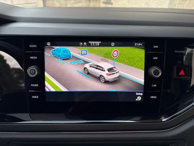 VOLKSWAGEN Taigo usata, con Leve al volante