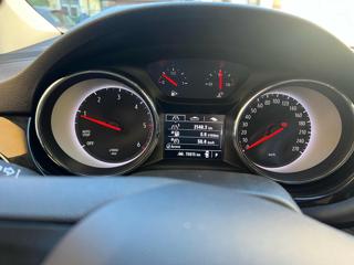 OPEL Astra usata, con Servosterzo