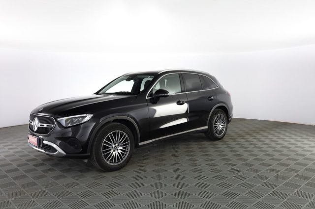 MERCEDES-BENZ GLC 220 usata 6
