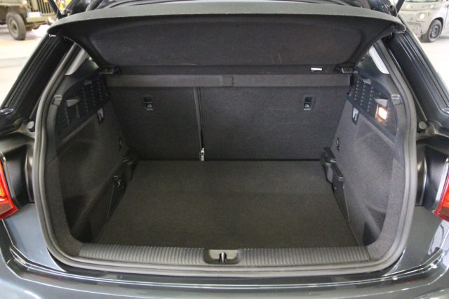 AUDI Q2 usata, con Fari LED