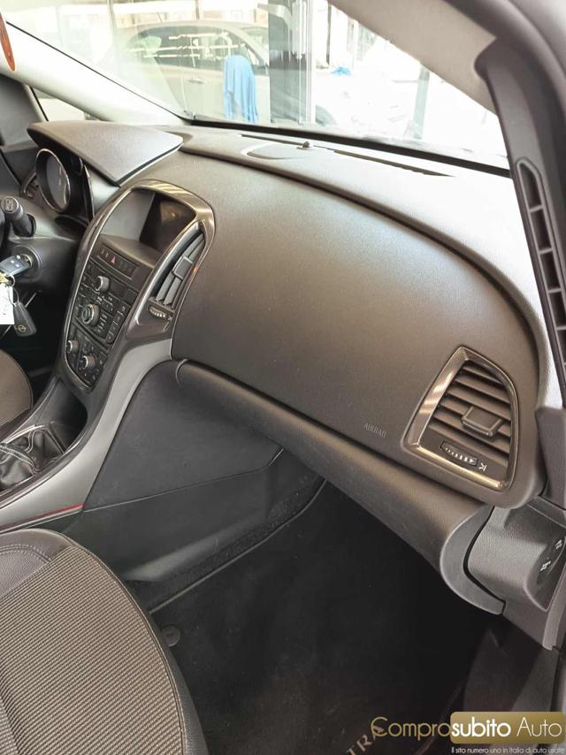 OPEL Astra usata, con Climatizzatore