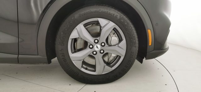 FORD Mustang Mach-E usata, con Sensori di parcheggio anteriori