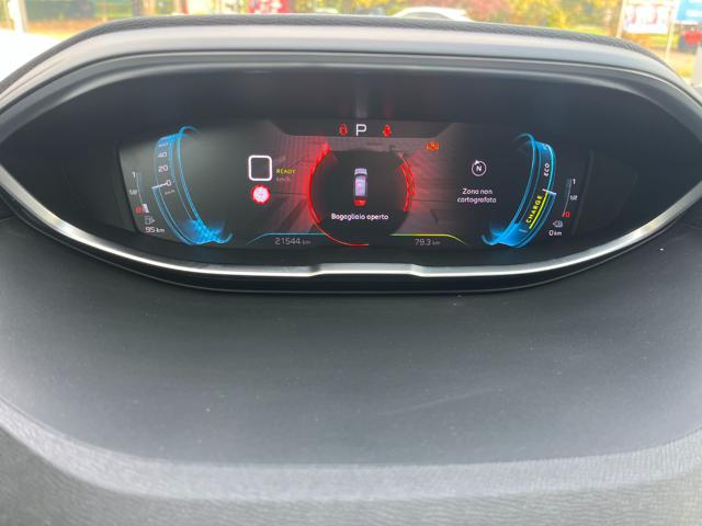 PEUGEOT 3008 usata, con Boardcomputer