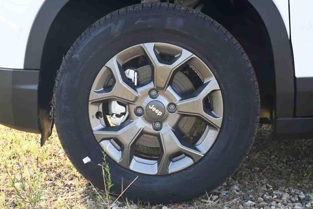 JEEP Avenger usata, con Autoradio