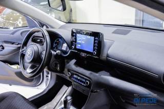 TOYOTA Yaris usata, con Bluetooth