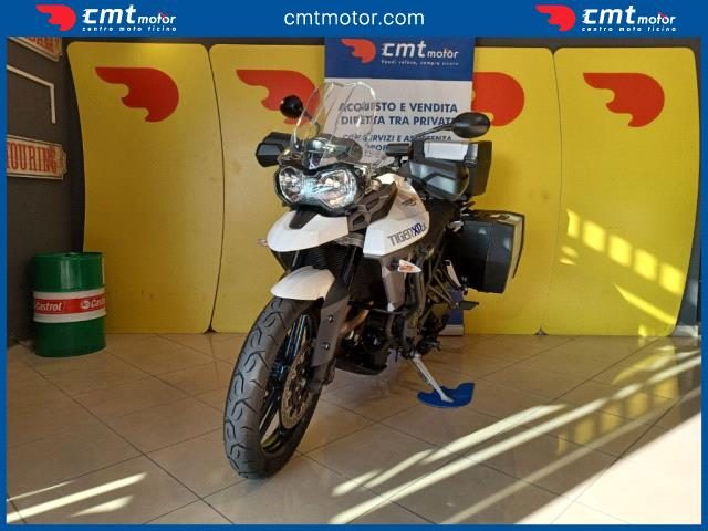 TRIUMPH Tiger 800 usata 1
