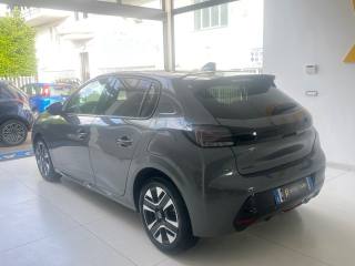 PEUGEOT 208 usata, con Autoradio