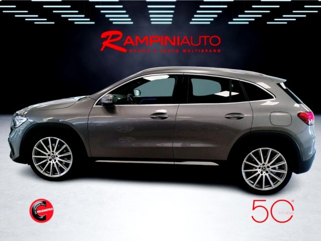 MERCEDES-BENZ GLA 200 usata 13