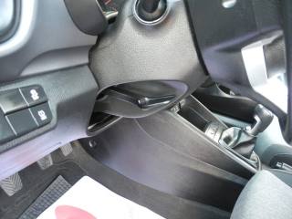 KIA Stonic usata 37