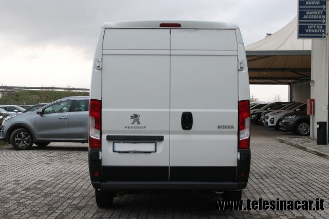 PEUGEOT usata 5