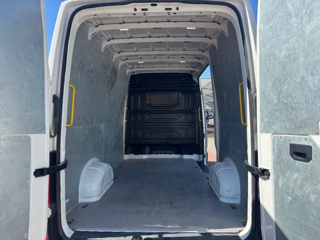 VOLKSWAGEN Crafter usata, con Sistema di chiamata d