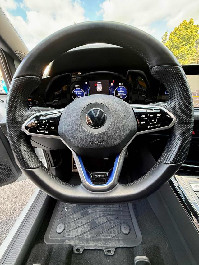 VOLKSWAGEN Golf usata, con ESP