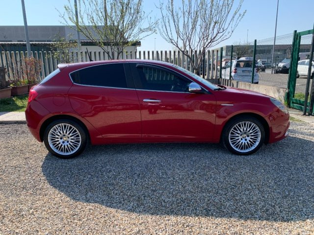 ALFA ROMEO Giulietta usata, con Airbag Passeggero