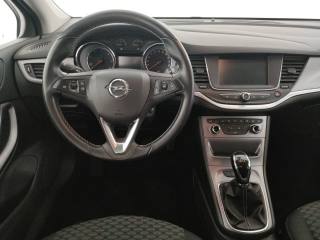 OPEL Astra usata, con ESP