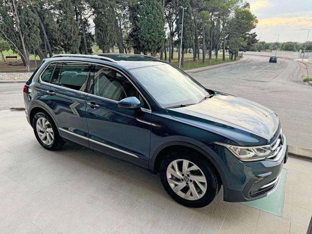 VOLKSWAGEN Tiguan usata, con Airbag laterali