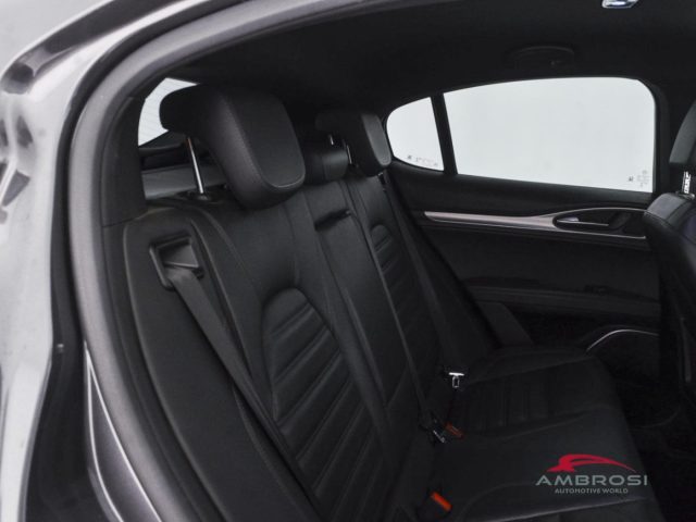 ALFA ROMEO Stelvio usata 10