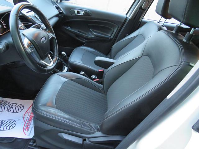 FORD EcoSport usata 21
