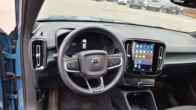 VOLVO XC40 usata, con Cronologia tagliandi