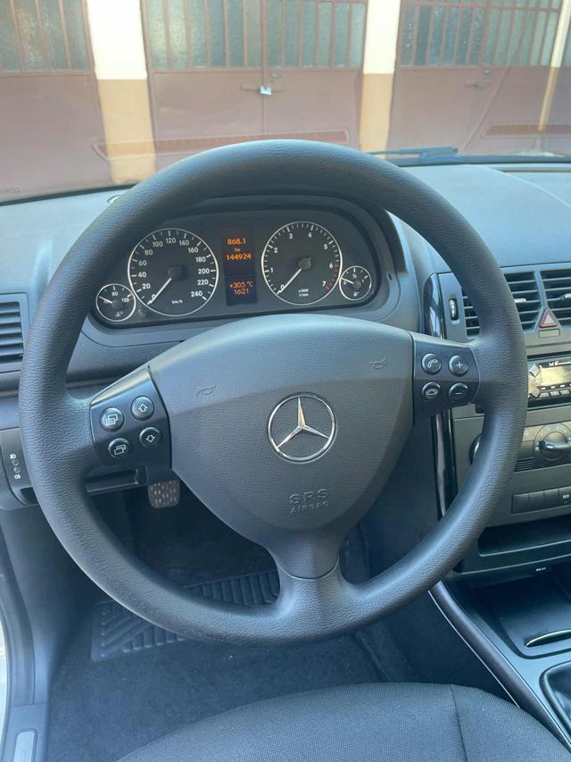 MERCEDES-BENZ A 160 usata, con Servosterzo