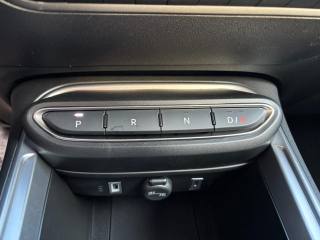 JEEP Avenger usata, con USB