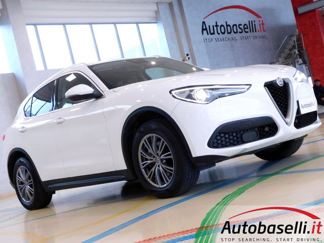 ALFA ROMEO Stelvio usata, con Fari LED