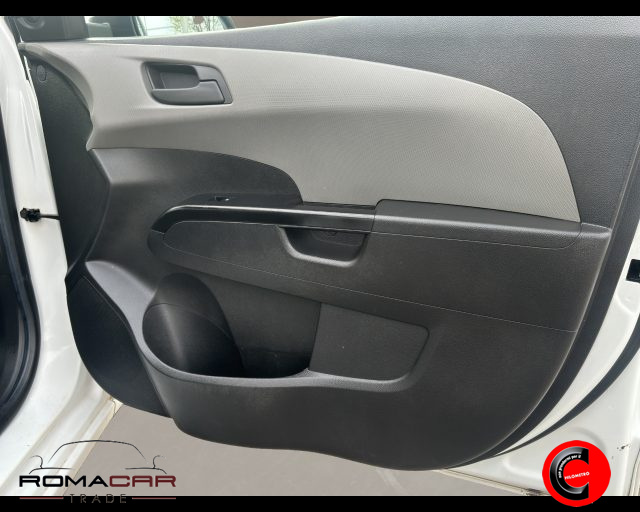 CHEVROLET Aveo usata, con Sedile posteriore sdoppiato