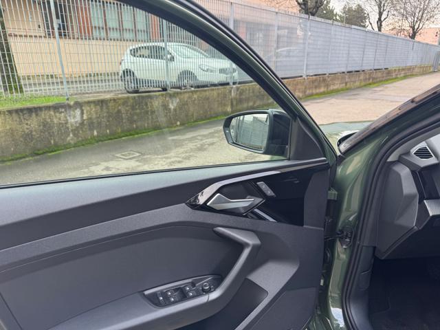 AUDI A1 usata, con Autoradio