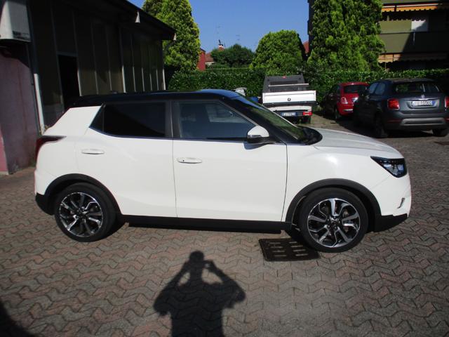 SSANGYONG Tivoli usata, con Autoradio