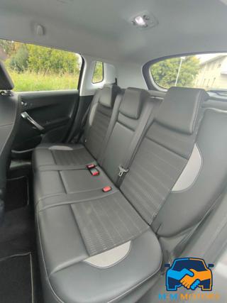 PEUGEOT 2008 usata, con Fari Xenon