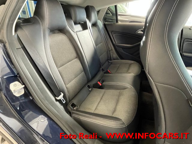 MERCEDES-BENZ CLA 180 usata, con Boardcomputer