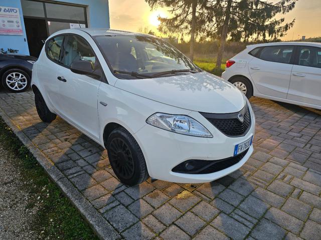 LANCIA Ypsilon usata, con Chiusura centralizzata