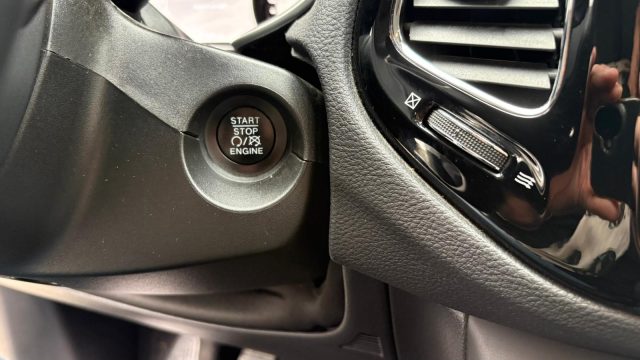 JEEP Compass usata, con Bracciolo