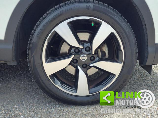 NISSAN Qashqai usata 21