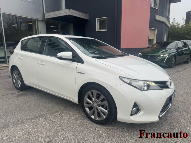 TOYOTA Auris usata, con Airbag laterali