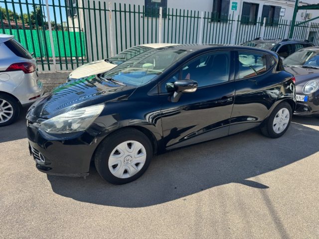 RENAULT Clio usata, con Airbag