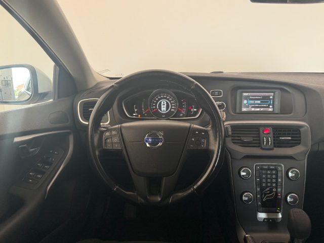 VOLVO V40 usata 9
