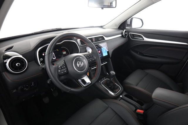 MG ZS usata 7