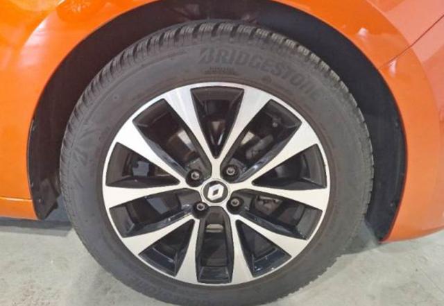 RENAULT Clio usata, con Controllo trazione