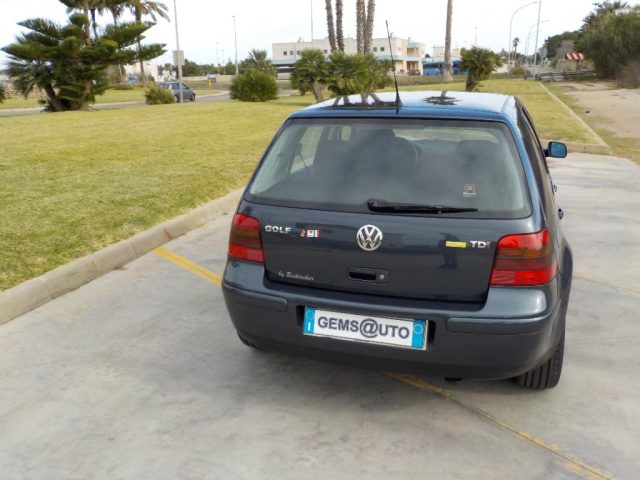 VOLKSWAGEN Golf usata, con Specchietti laterali elettrici