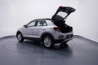 VOLKSWAGEN T-Roc usata 33