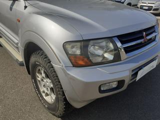 MITSUBISHI Pajero usata, con Airbag Passeggero