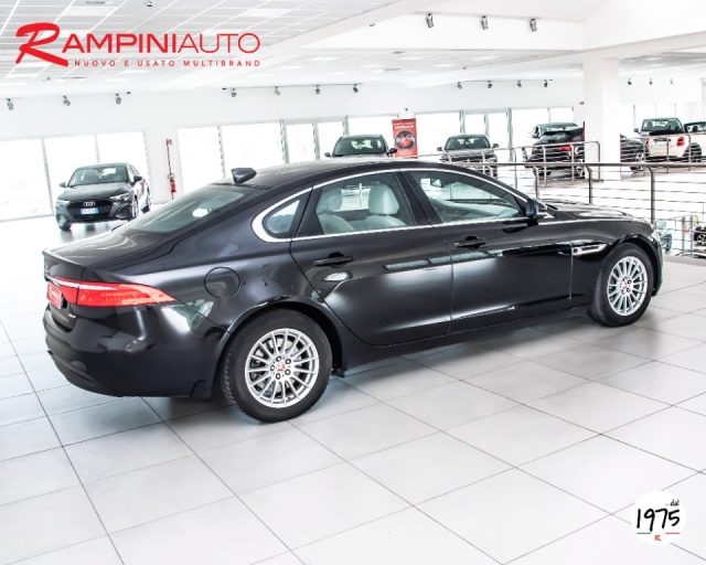 JAGUAR XF usata 5