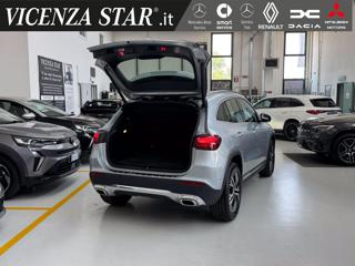 MERCEDES-BENZ GLA 200 usata, con Filtro antiparticolato