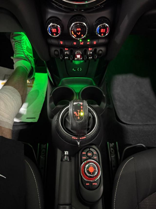 MINI Cooper D usata 22