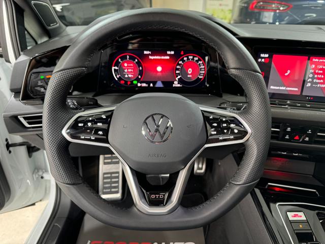 VOLKSWAGEN Golf usata, con Controllo automatico clima