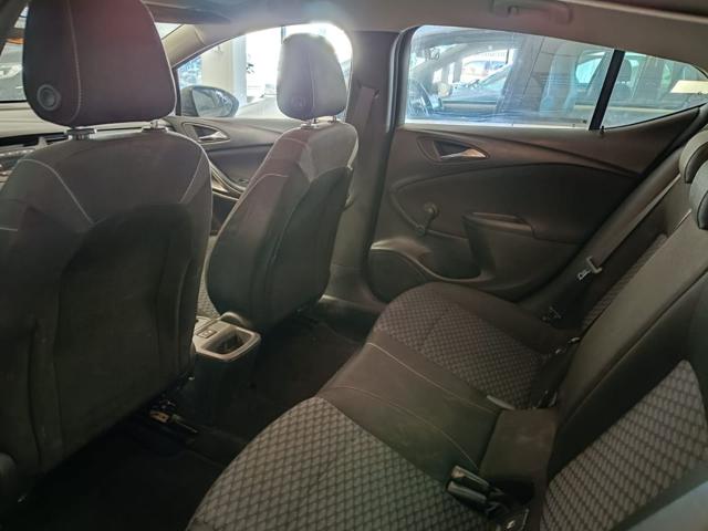 OPEL Astra usata, con Climatizzatore